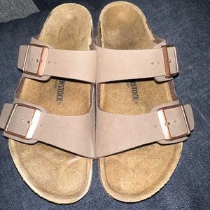 Kids Birkenstocks ☀️